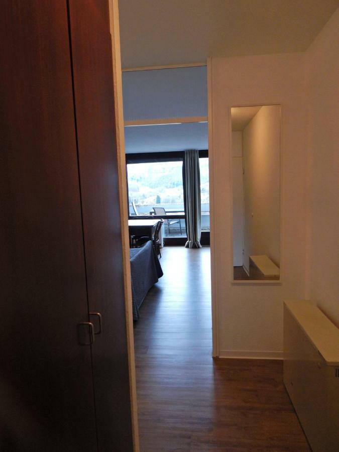 Free Apartment - Schoenblick Bad Urach Eksteriør billede